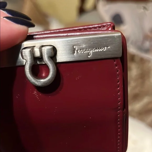 Salvatore Ferragamo Red Leather Coin Purse/ Pouch Silver Hardware Vintage - Picture 15 of 16